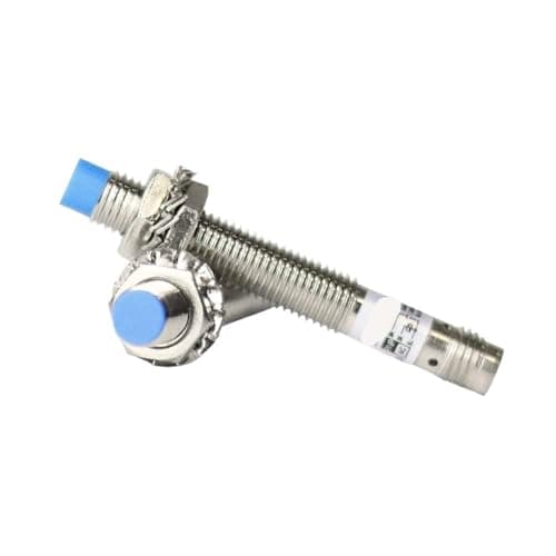 IP65 Inductive Proximity Sensor DC10-30V 3pin Connector Cylindrical LJ8A3